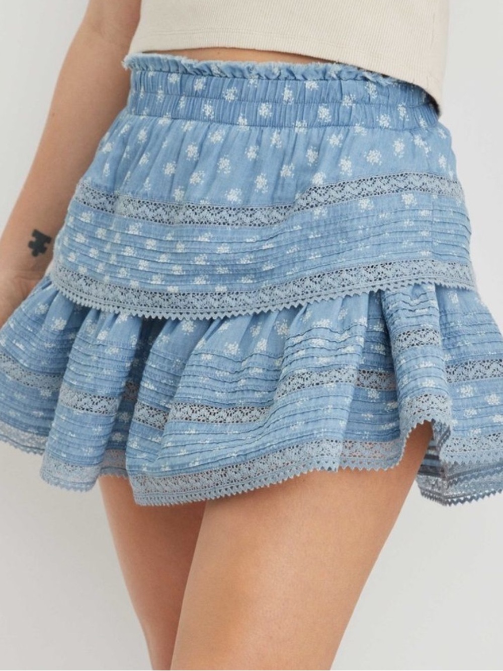 Aerie Rock N Ruffle Mini Skirt Medium Blue Floral Bandanna Lace Trim Print NWT